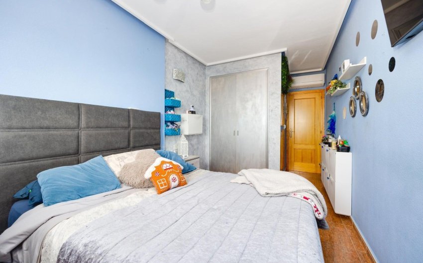 Reventa - Apartment -
Torrevieja - Centro