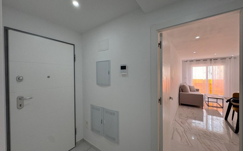 Reventa - Apartment -
Torrevieja - Centro