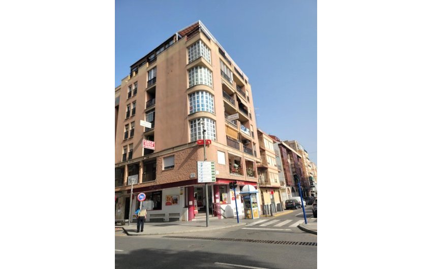 Reventa - Apartment -
Torrevieja - Centro