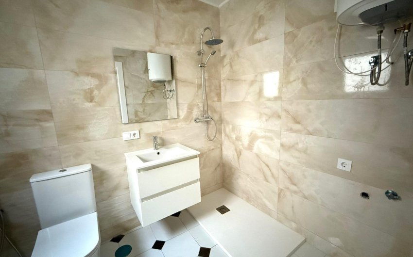 Reventa - Apartment -
Torrevieja - Centro