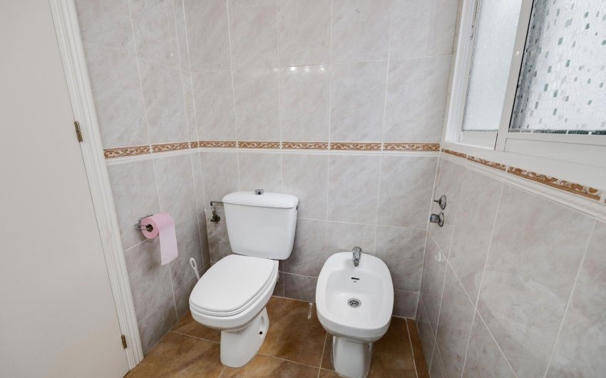 Reventa - Apartment -
Torrevieja - Centro
