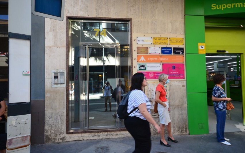 Reventa - Apartment -
Torrevieja - Centro