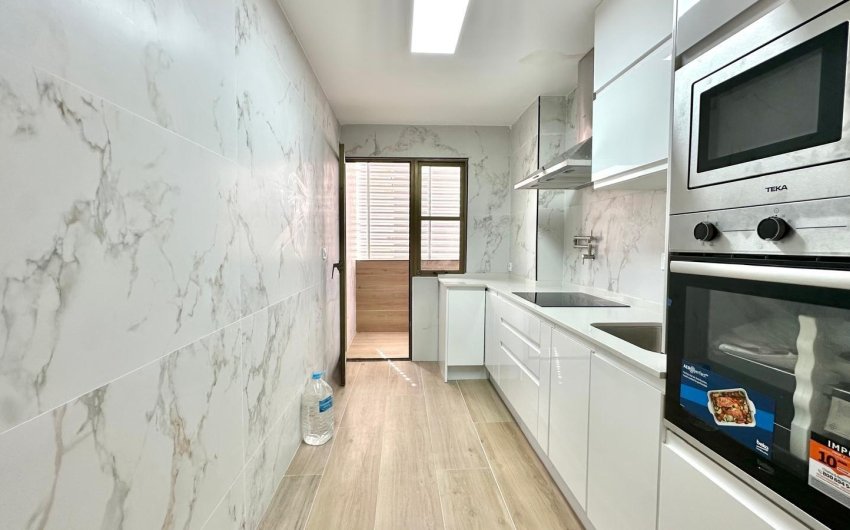 Reventa - Apartment -
Torrevieja - Centro