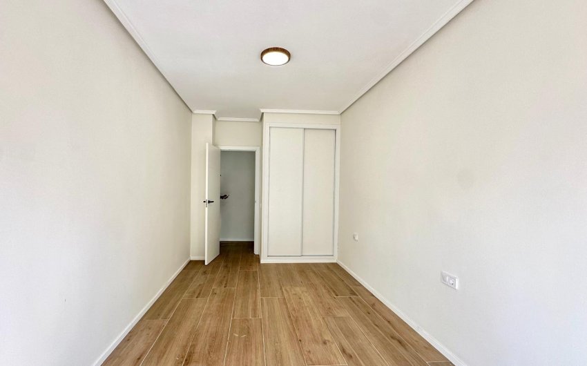 Reventa - Apartment -
Torrevieja - Centro