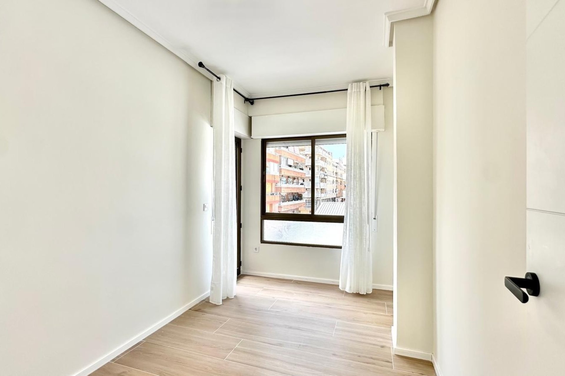 Reventa - Apartment -
Torrevieja - Centro