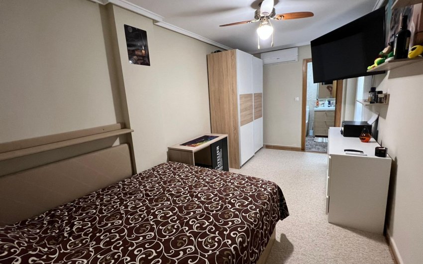 Reventa - Apartment -
Torrevieja - Centro