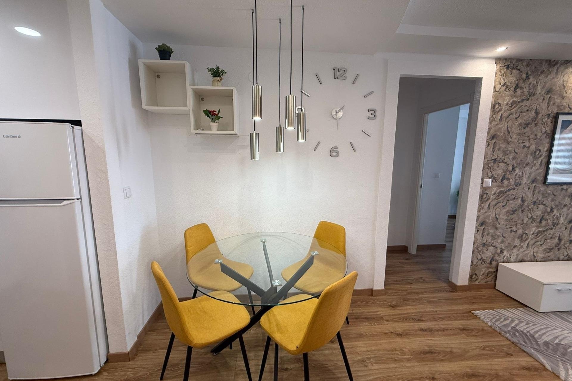 Reventa - Apartment -
Torrevieja - Centro