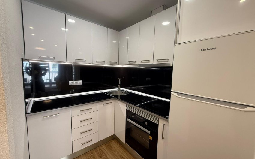 Reventa - Apartment -
Torrevieja - Centro