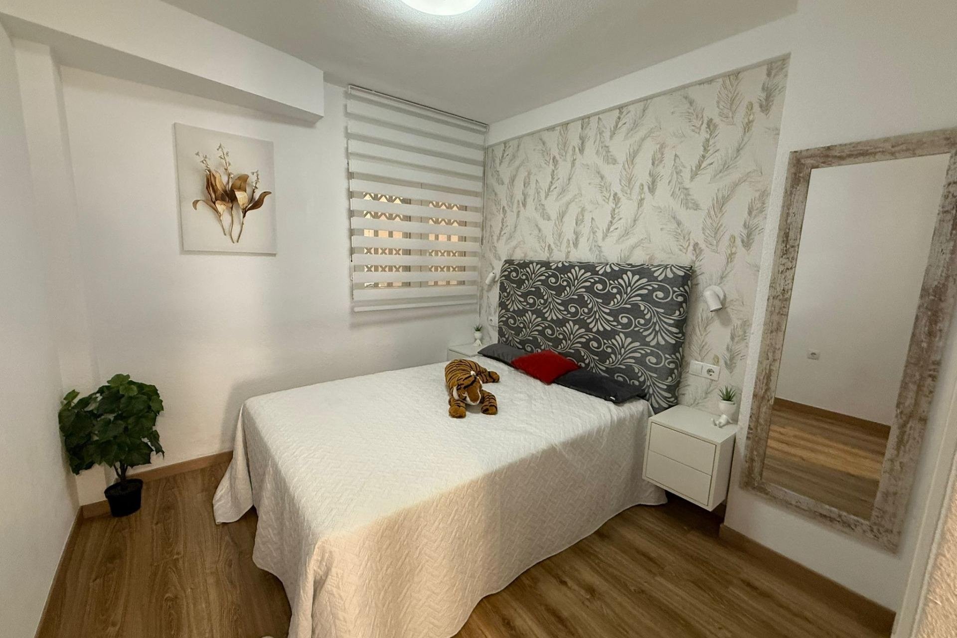 Reventa - Apartment -
Torrevieja - Centro