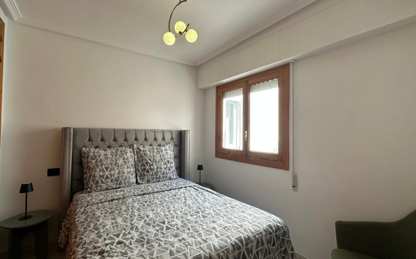 Reventa - Apartment -
Torrevieja - Centro