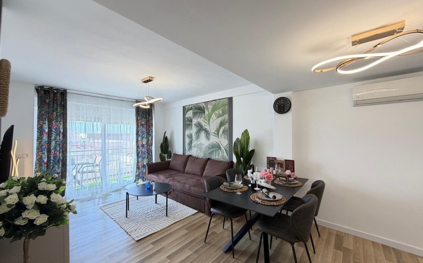 Reventa - Apartment -
Torrevieja - Centro