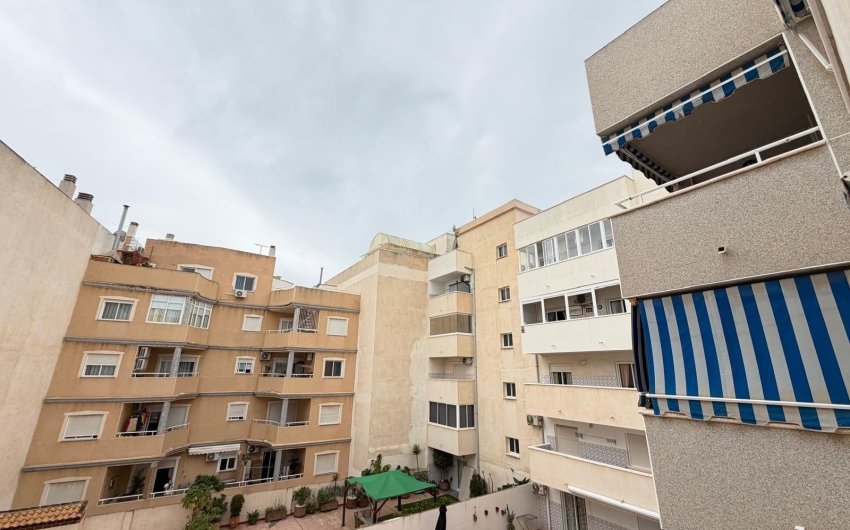 Reventa - Apartment -
Torrevieja - Centro