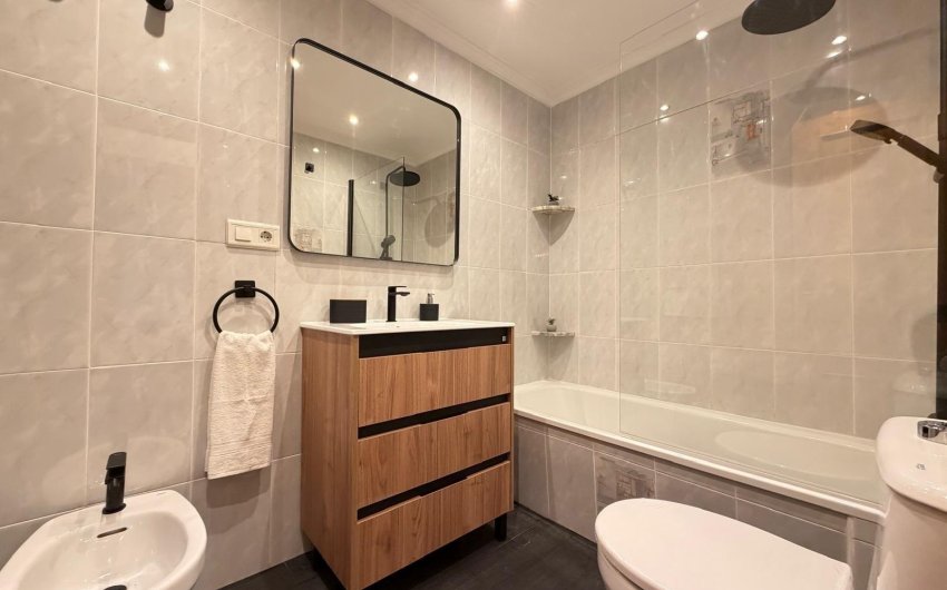 Reventa - Apartment -
Torrevieja - Centro