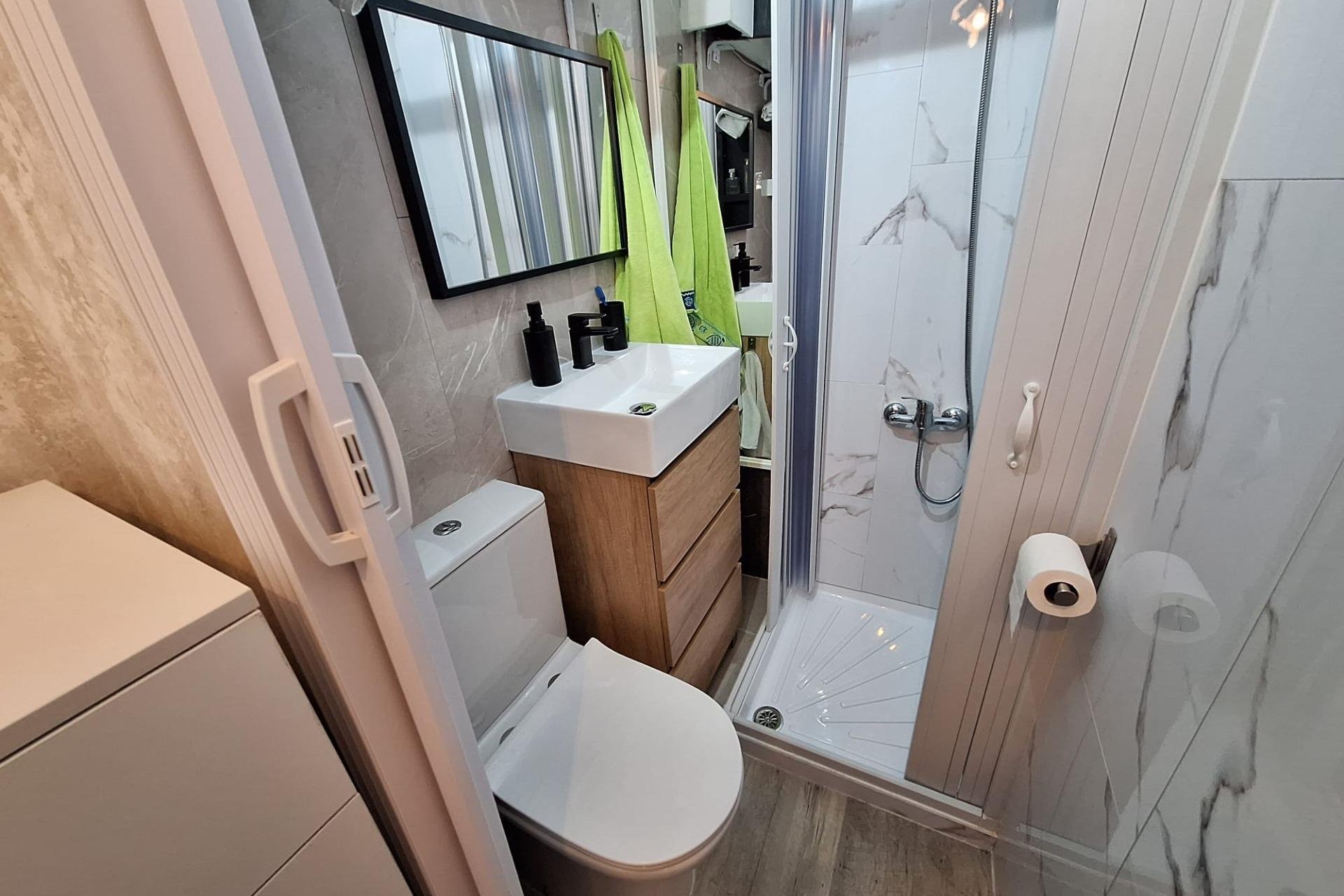 Reventa - Apartment -
Torrevieja - Centro