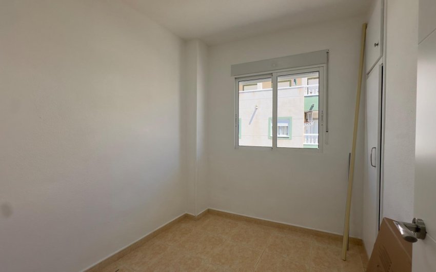 Reventa - Apartment -
Torrevieja - Centro