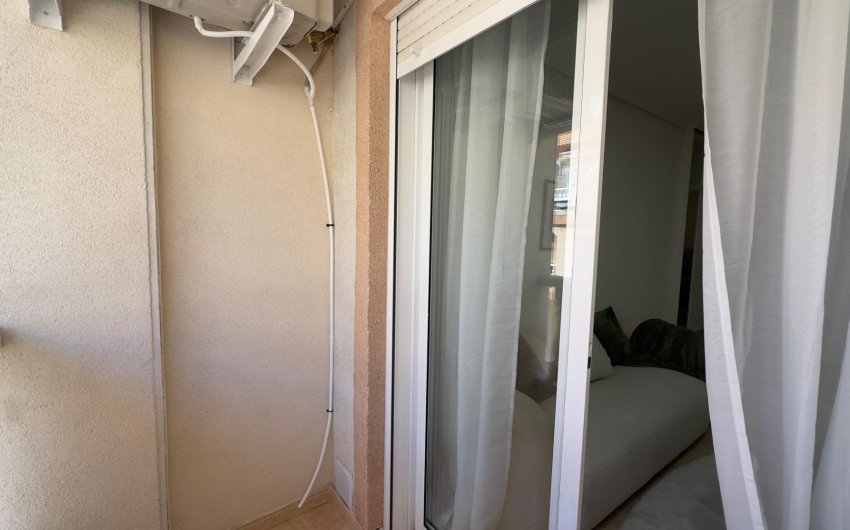 Reventa - Apartment -
Torrevieja - Centro