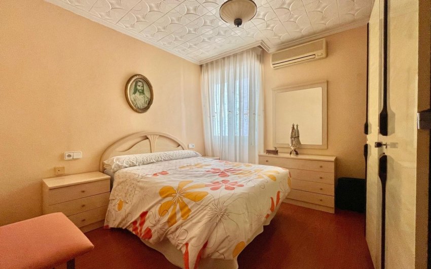 Reventa - Apartment -
Torrevieja - Centro