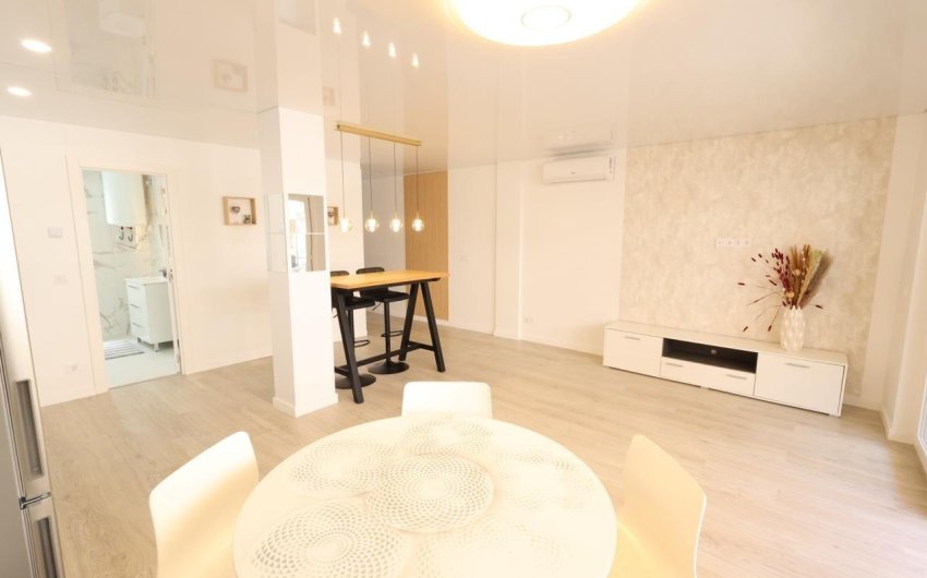 Reventa - Apartment -
Torrevieja - Costa Blanca