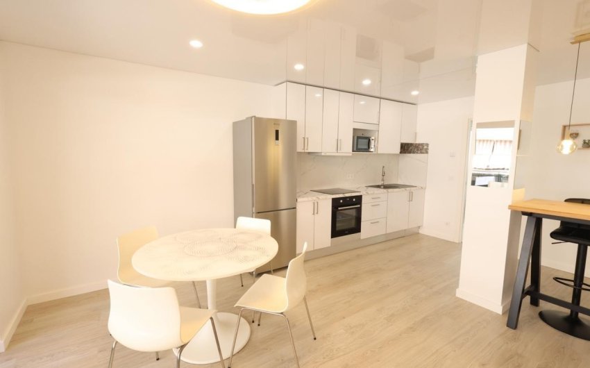 Reventa - Apartment -
Torrevieja - Costa Blanca