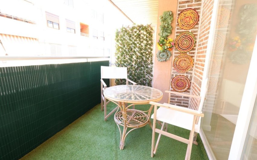 Reventa - Apartment -
Torrevieja - Costa Blanca