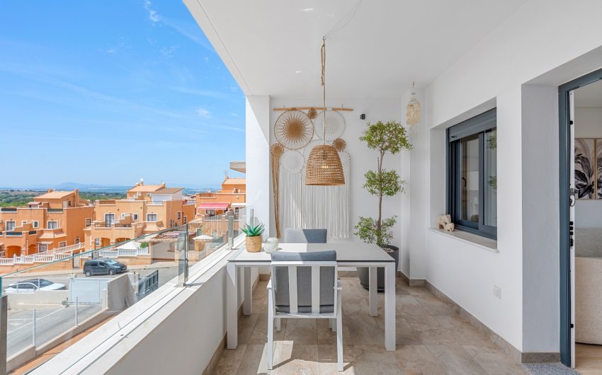 Reventa - Apartment -
Torrevieja - Costa Blanca