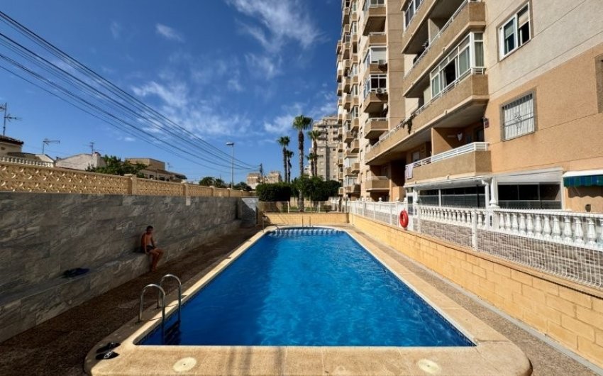 Reventa - Apartment -
Torrevieja - Costa Blanca
