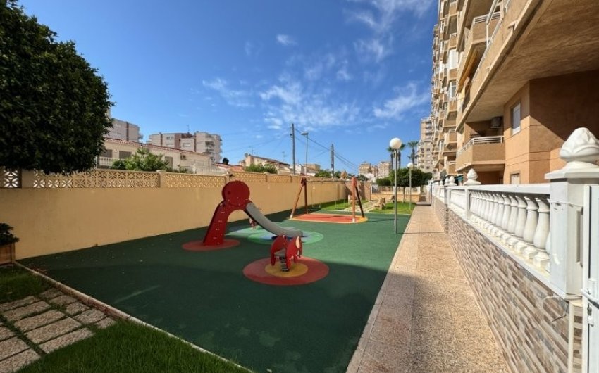 Reventa - Apartment -
Torrevieja - Costa Blanca