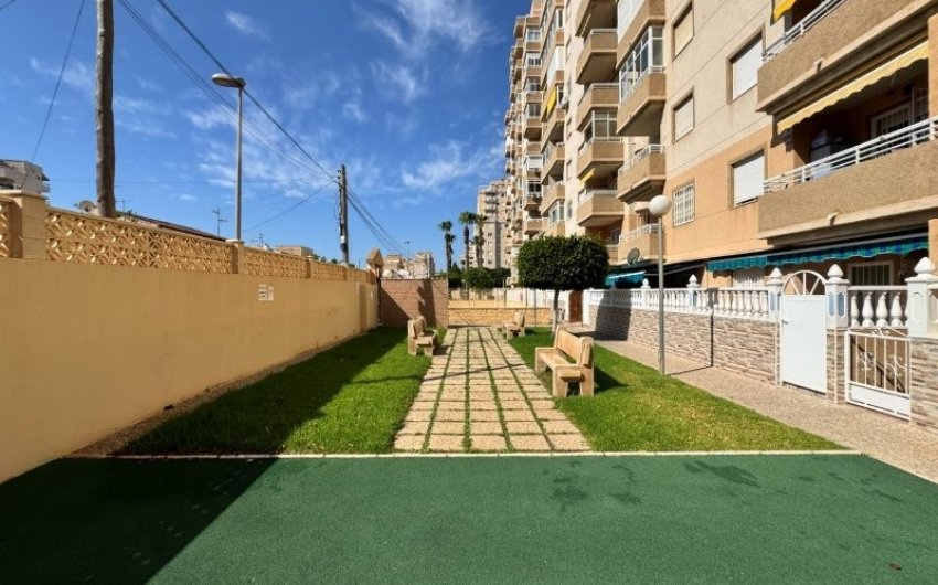 Reventa - Apartment -
Torrevieja - Costa Blanca