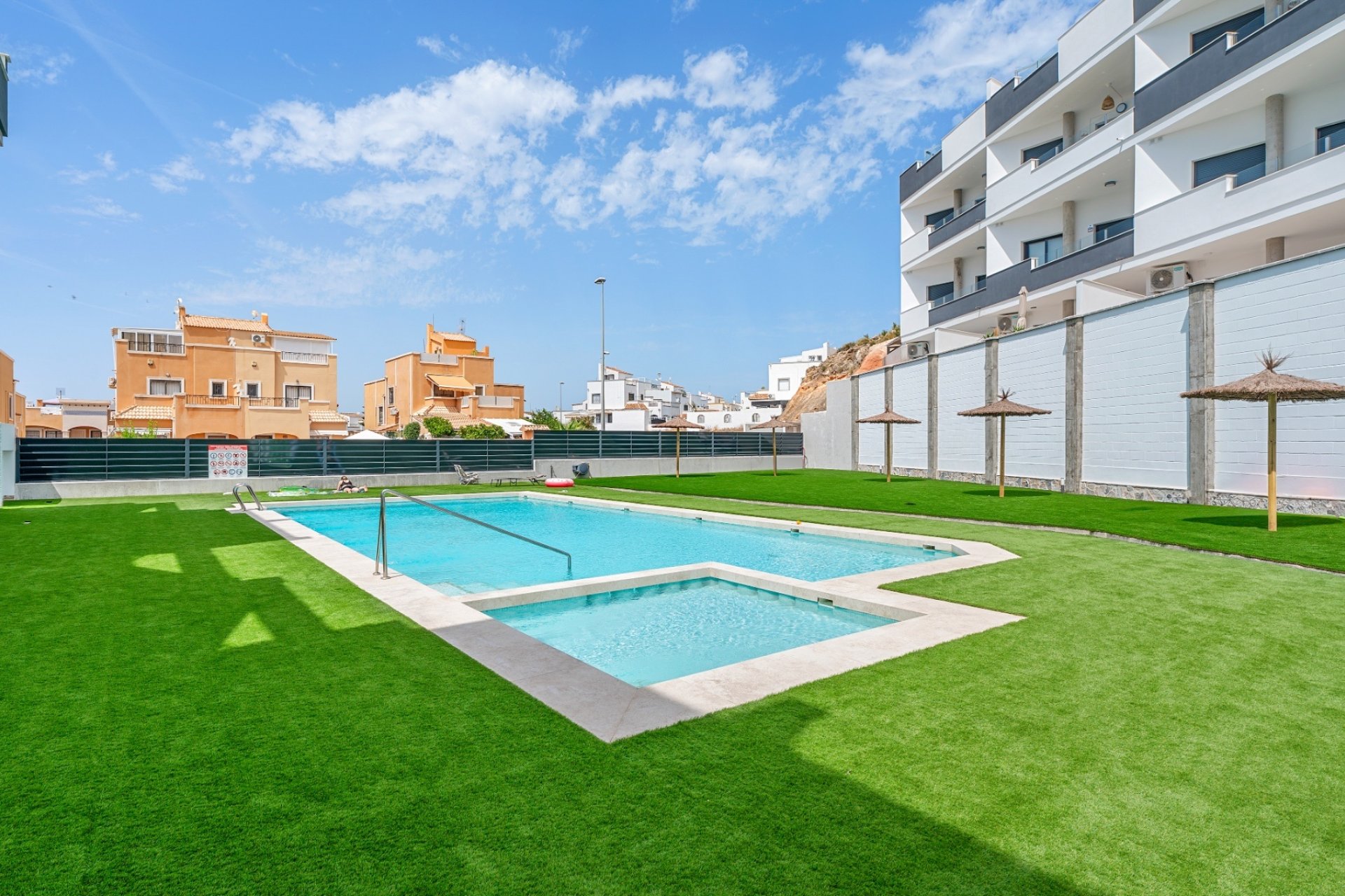 Reventa - Apartment -
Torrevieja - Costa Blanca
