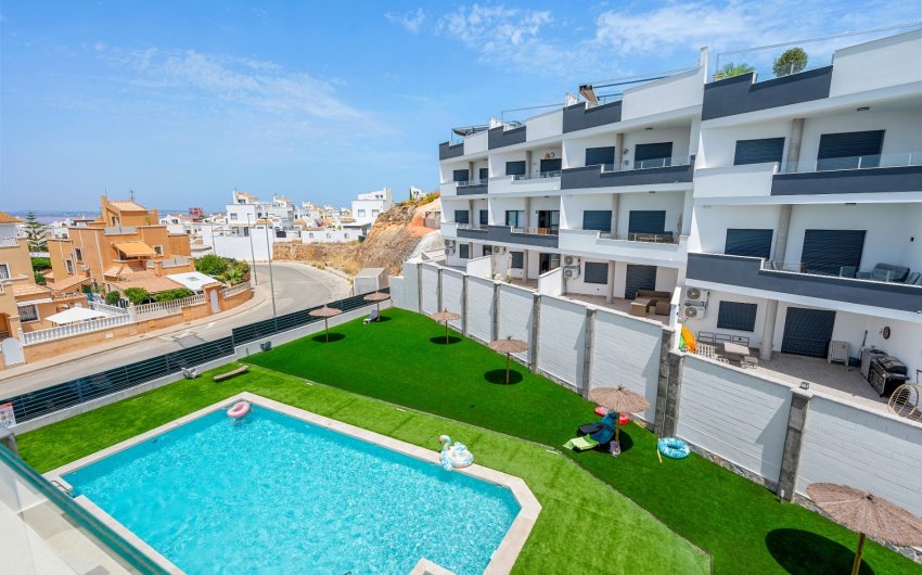 Reventa - Apartment -
Torrevieja - Costa Blanca
