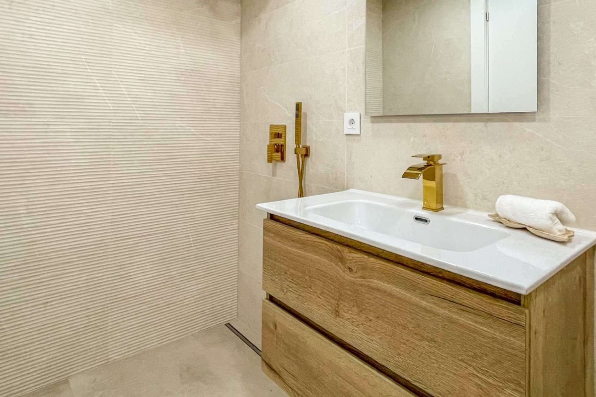 Reventa - Apartment -
Torrevieja - Costa Blanca