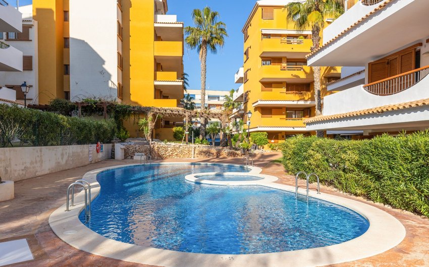 Reventa - Apartment -
Torrevieja - Costa Blanca