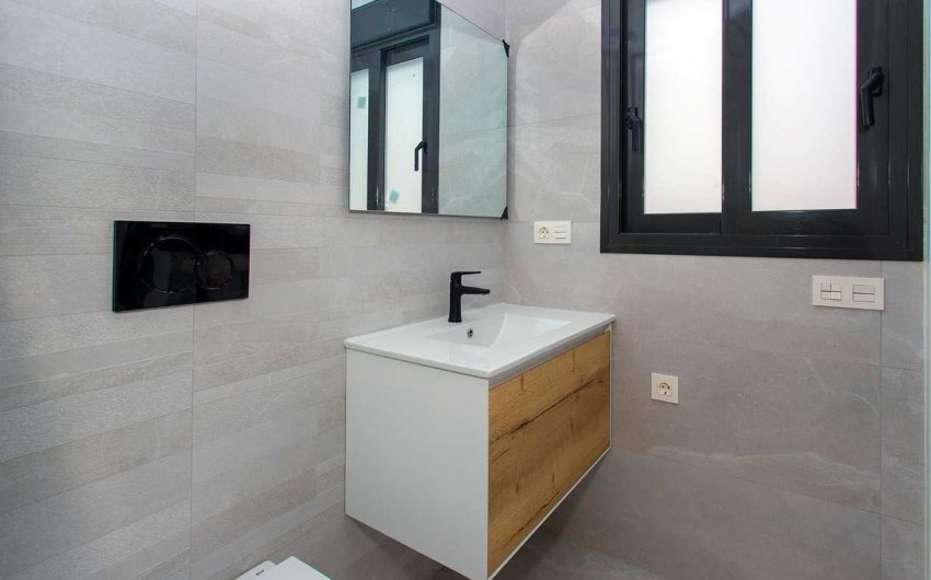 Reventa - Apartment -
Torrevieja - Costa Blanca