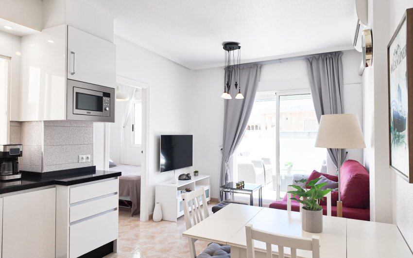 Reventa - Apartment -
Torrevieja - Costa Blanca
