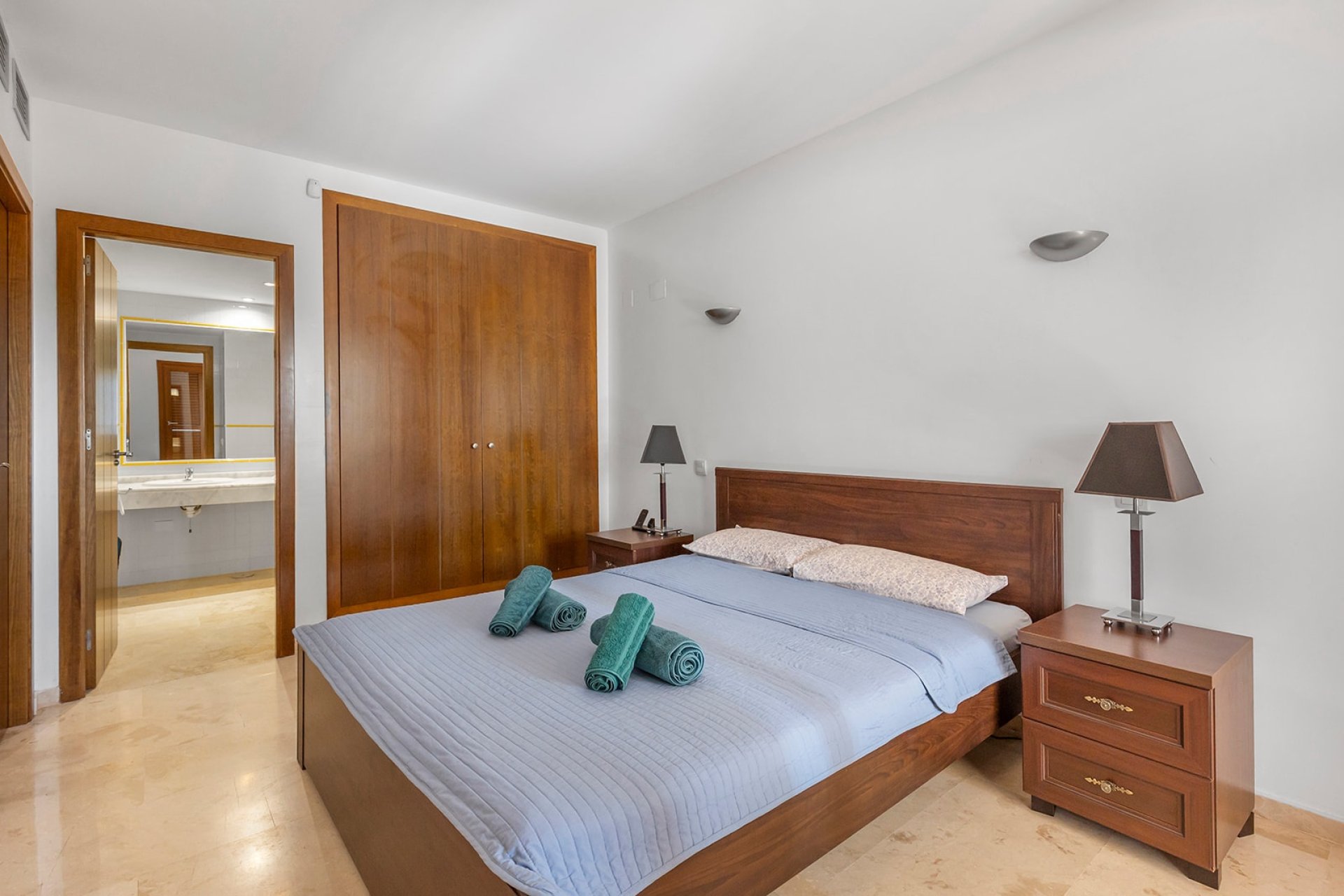 Reventa - Apartment -
Torrevieja - Costa Blanca