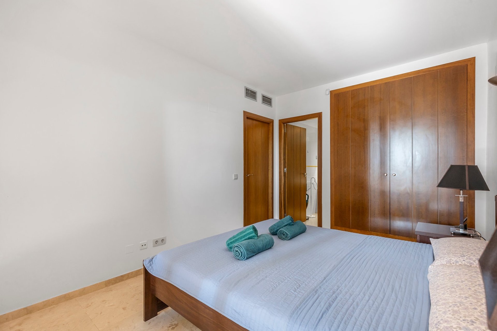 Reventa - Apartment -
Torrevieja - Costa Blanca