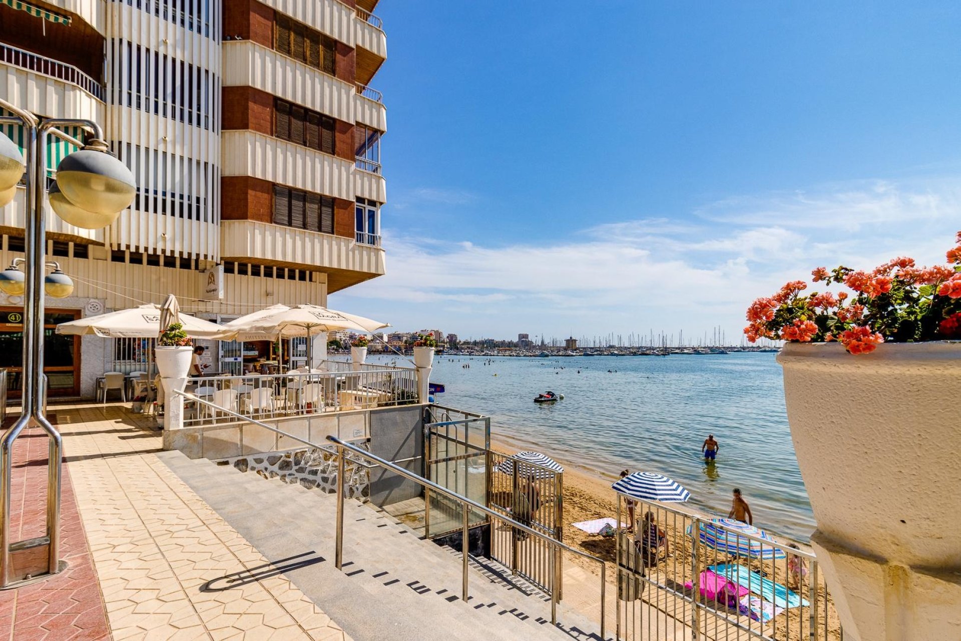 Reventa - Apartment -
Torrevieja - Costa Blanca