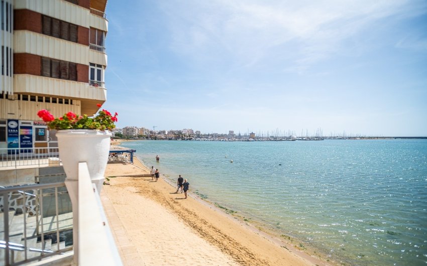 Reventa - Apartment -
Torrevieja - Costa Blanca