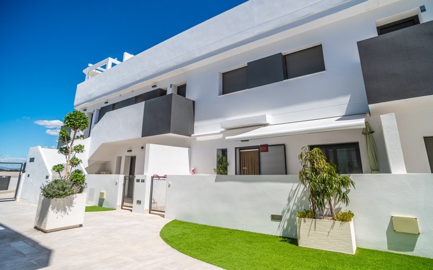 Reventa - Apartment -
Torrevieja - Costa Blanca