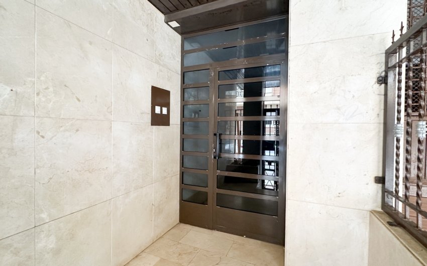 Reventa - Apartment -
Torrevieja - Costa Blanca