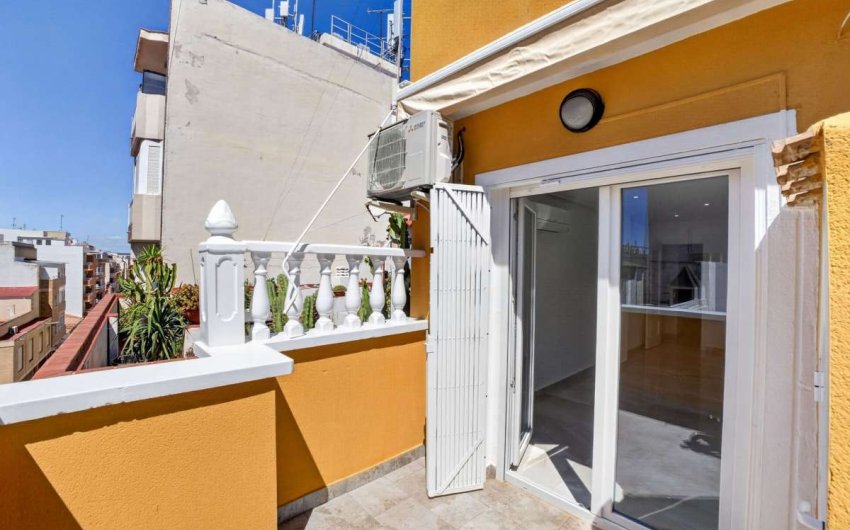 Reventa - Apartment -
Torrevieja - Costa Blanca
