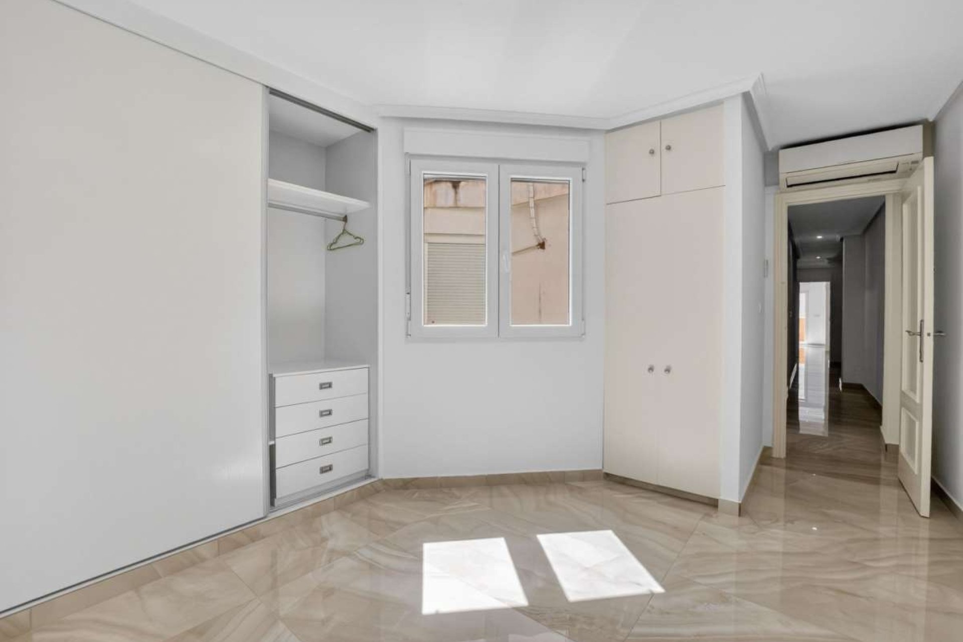 Reventa - Apartment -
Torrevieja - Costa Blanca