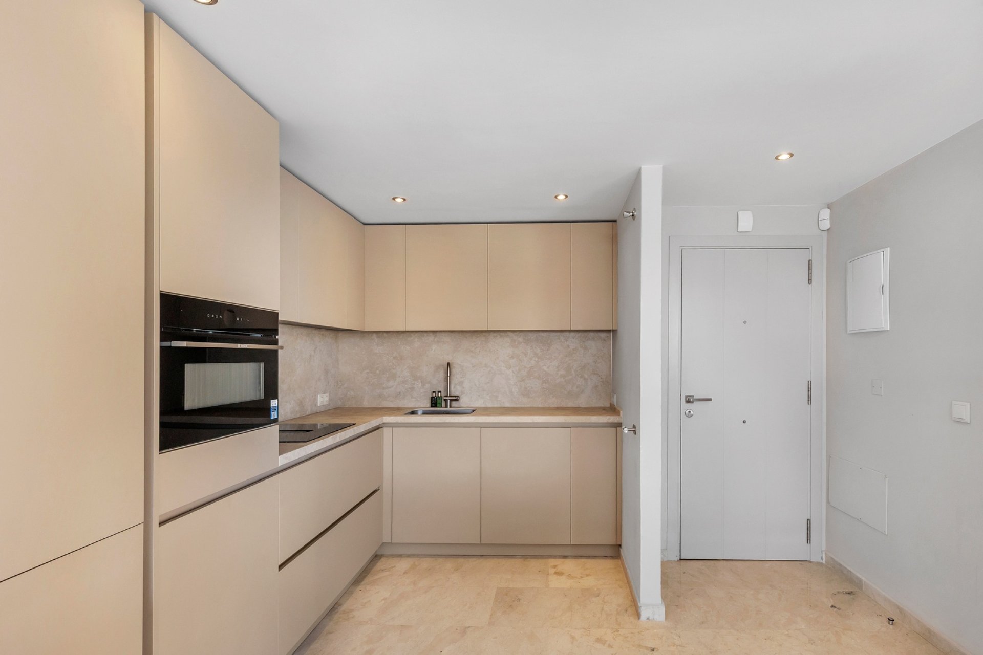 Reventa - Apartment -
Torrevieja - Costa Blanca