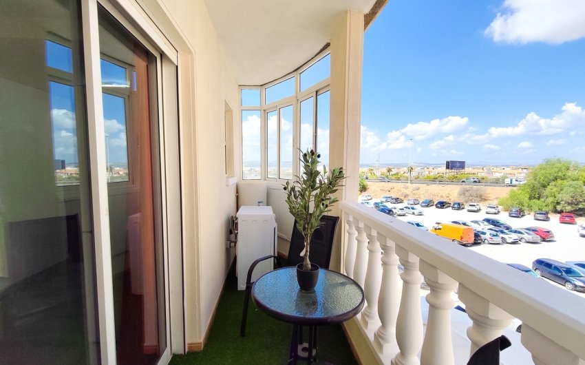 Reventa - Apartment -
Torrevieja - Costa Blanca
