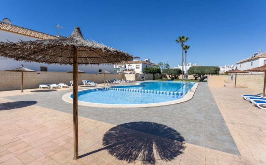 Reventa - Apartment -
Torrevieja - Costa Blanca
