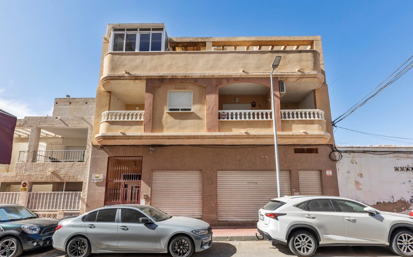 Reventa - Apartment -
Torrevieja - Costa Blanca