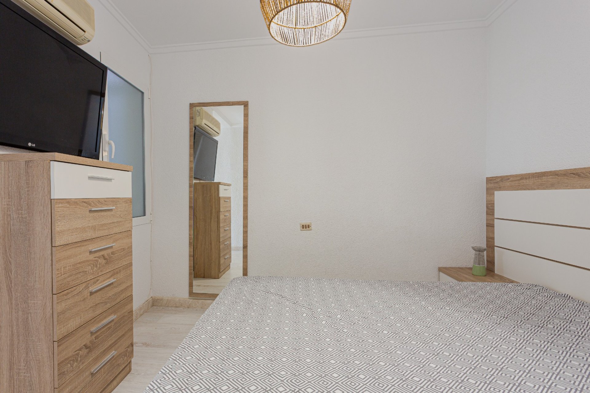 Reventa - Apartment -
Torrevieja - Costa Blanca