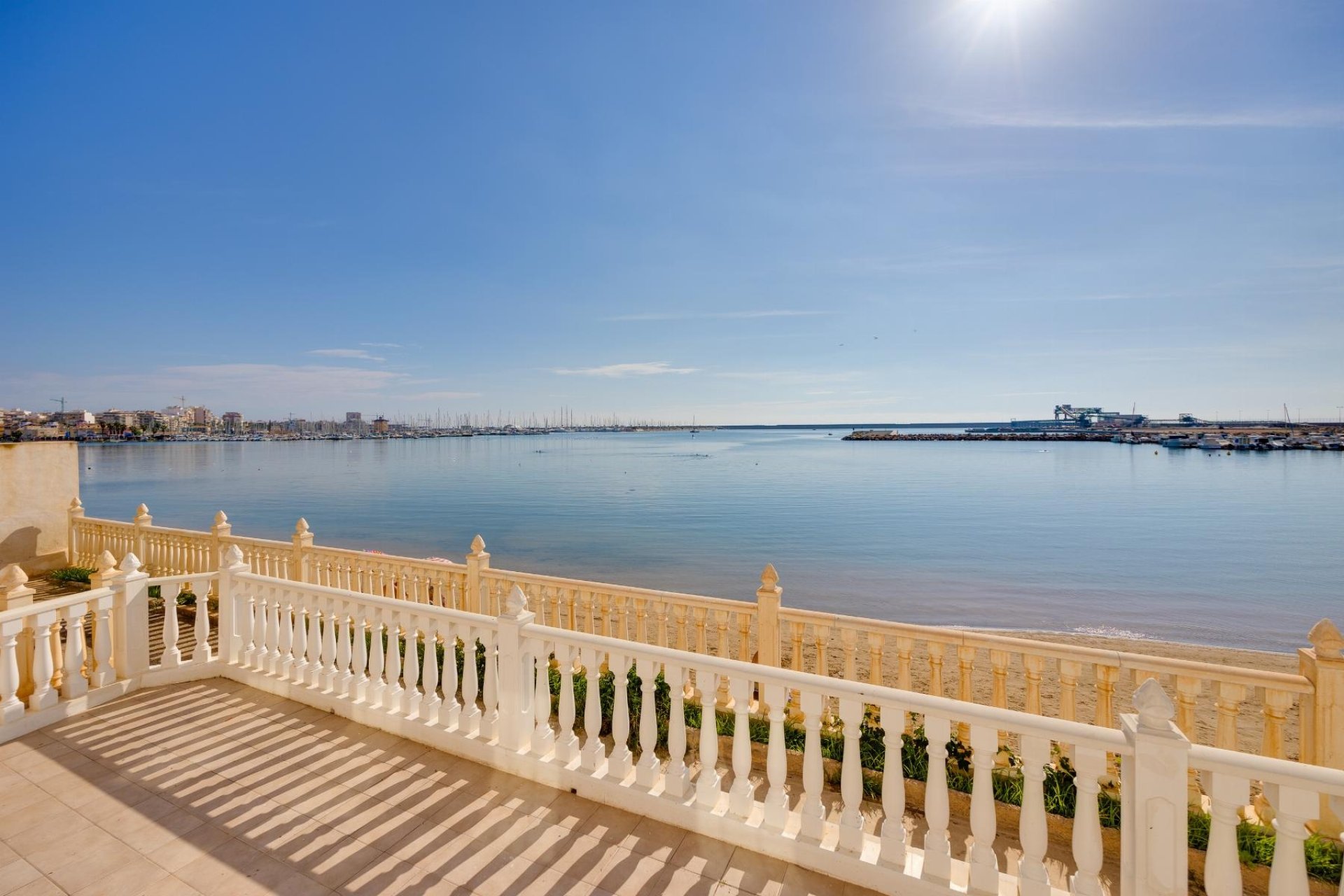 Reventa - Apartment -
Torrevieja - Costa Blanca