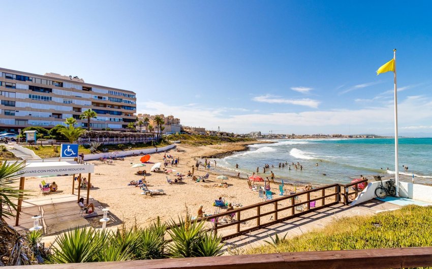 Reventa - Apartment -
Torrevieja - Costa Blanca