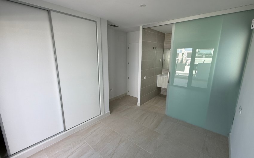 Reventa - Apartment -
Torrevieja - Costa Blanca